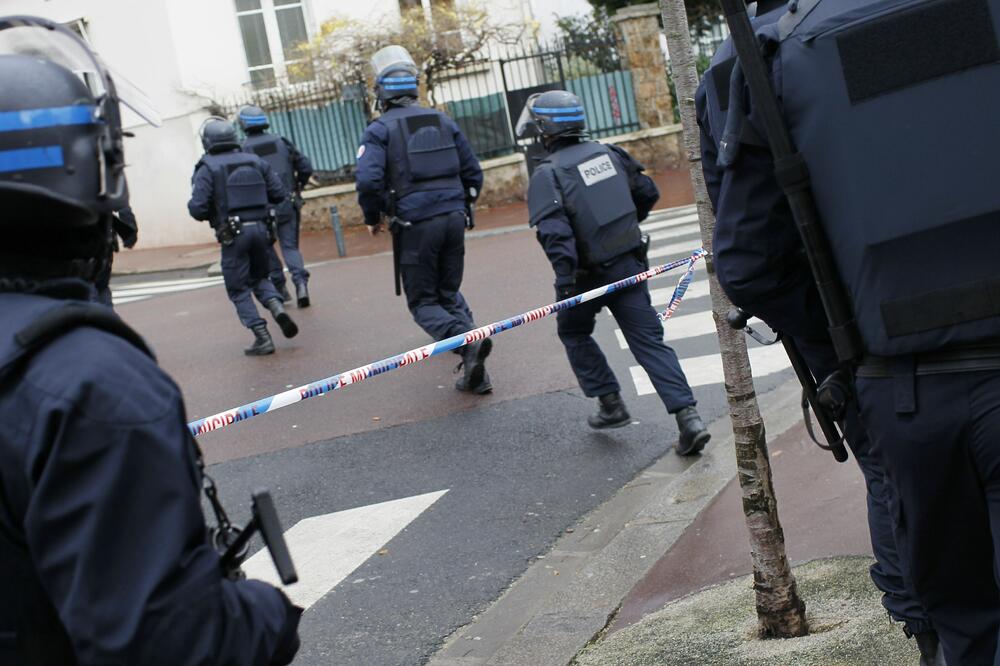 Pariz policija, Foto: Reuters