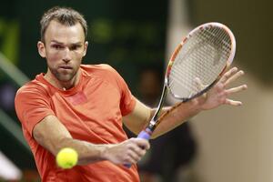 Karlović izbacio Đokovića