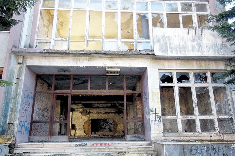 Dom vojske, Nikšić, Foto: Svetlana Mandić