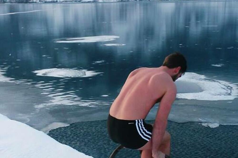 Plav kupanje zima, Foto: Čitalac Vijesti