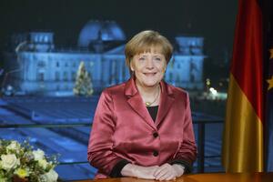 Merkel: Rusija ne može da gazi međunarodno pravo