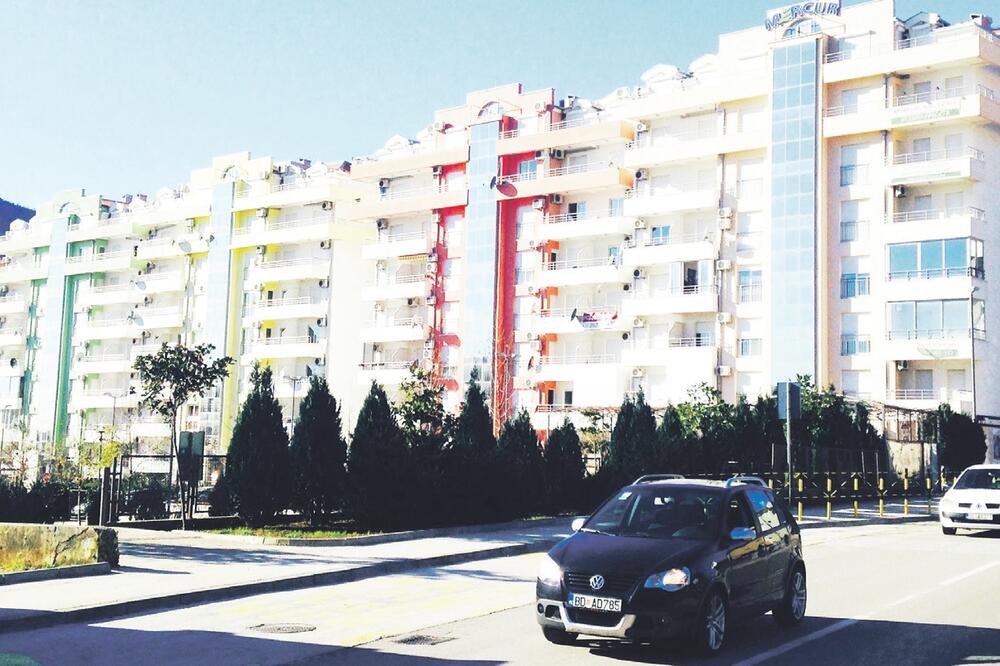 Zgrada Rasadnici Budva, Foto: Vuk Lajović