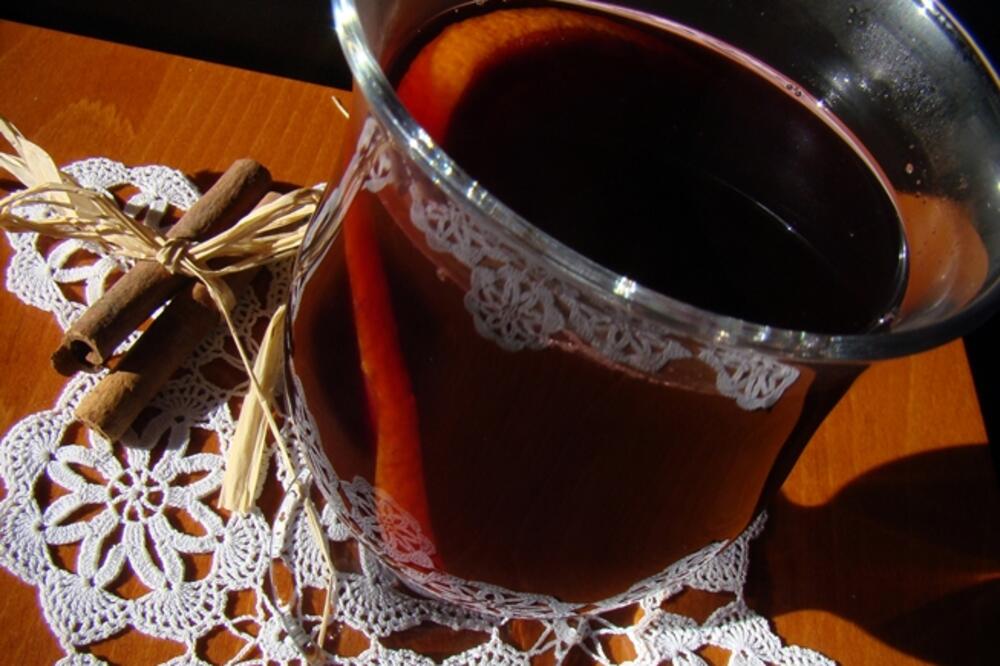 kuvano vino, Foto: Kuvajza.me