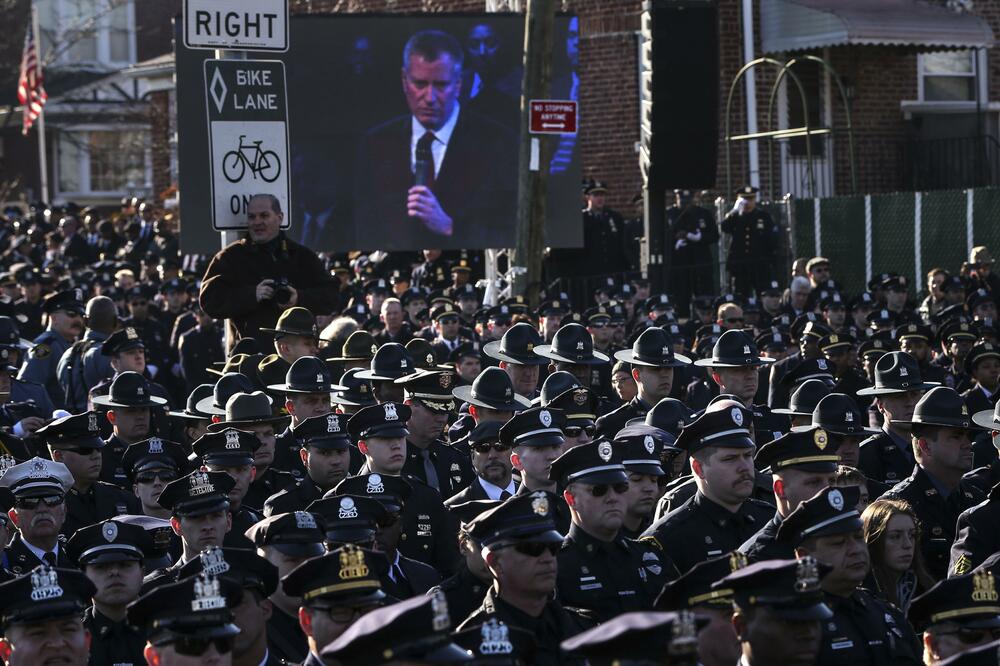 Bil de Blazio, policija, Njujork, Foto: Reuters