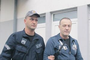 Svjedoci o optuženom Hotu: Opet bi mu dali novac da zatraži