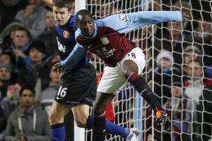 Heski potpisao za Bolton