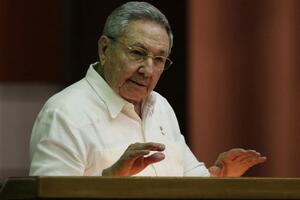 Raul Kastro: Pred Kubom je duga i teška borba