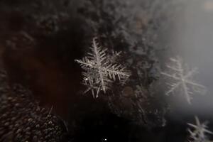 Ovako nastaju pahuljice...