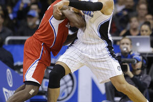 Poraz Orlanda, Memfisu maraton sa šampionom