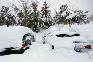 Japan: Sniježna oluja,otkazano 300 letova