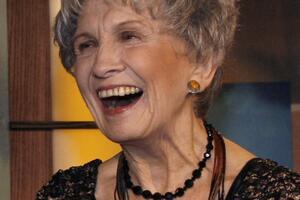 Prepoznatljivi glas Alis Manro