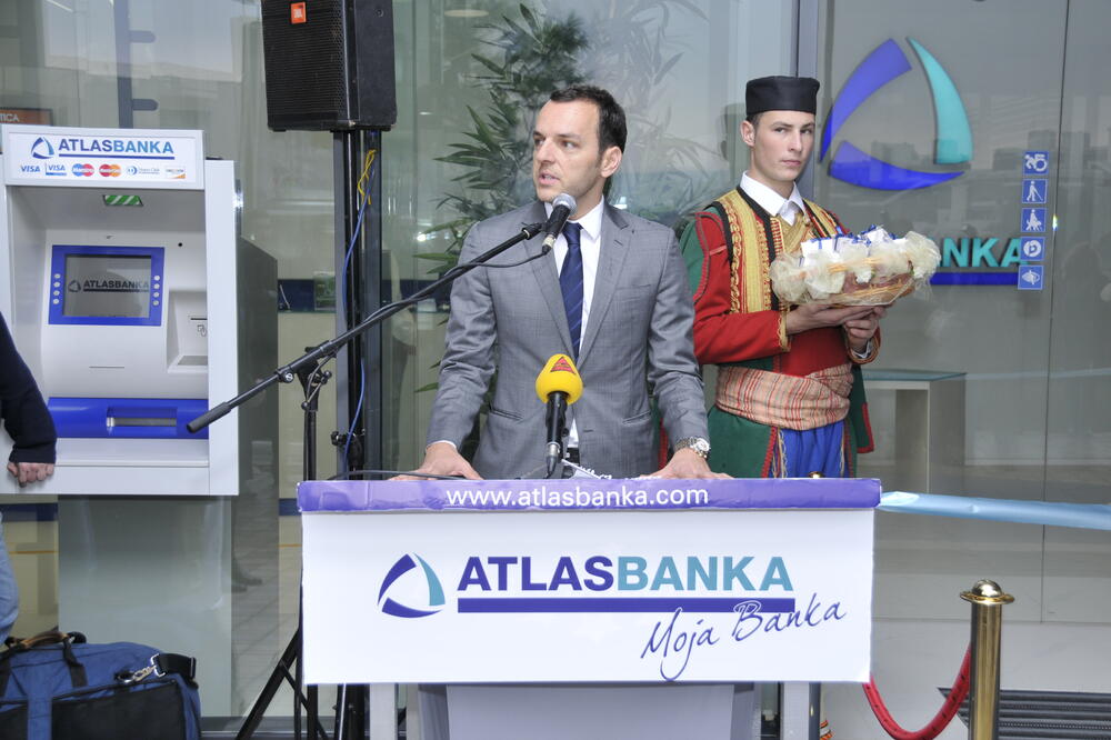 Atlas banka, Foto: Atlas banka