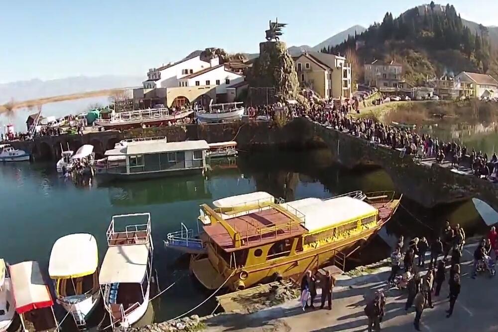 Dani vina i ukljeve, Foto: Screenshot (YouTube)