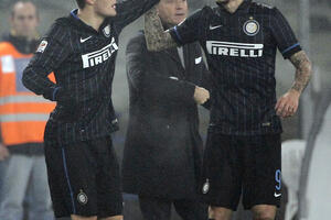 Inter bolji od Kjeva, Manćinijev prvi trijumf u ligi