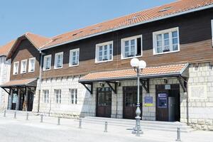 Kolašinski tango plešu na minusu