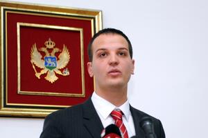 Pavićević: Neka se prenose sjednice Studentskog parlamenta
