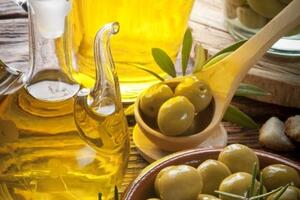 Zbog loše sezone u Evropi, maslinovo ulje stiže iz Australije