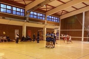 Budućnost maksimalno protiv Jedinstva