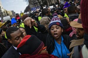 Protest u Vašingtonu: "Ograničite moć čuvara reda"