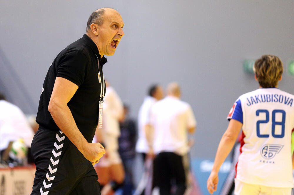 Saša Bošković, Foto: Huncro2014.ehf-euro.com