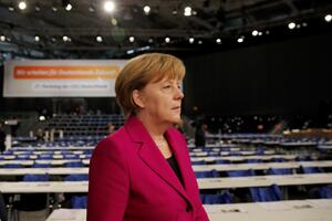 Angeli Merkel pozlilo tokom intervjua