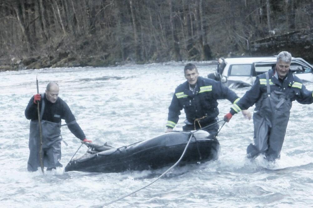 Kolašin vatrogasci (Novina)