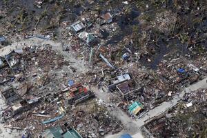 Filipini: Evakuisano gotovo 600.000 osoba