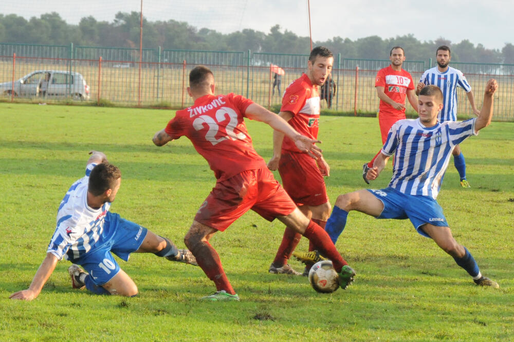 Mladost-Budućnost, Foto: Luka Zeković