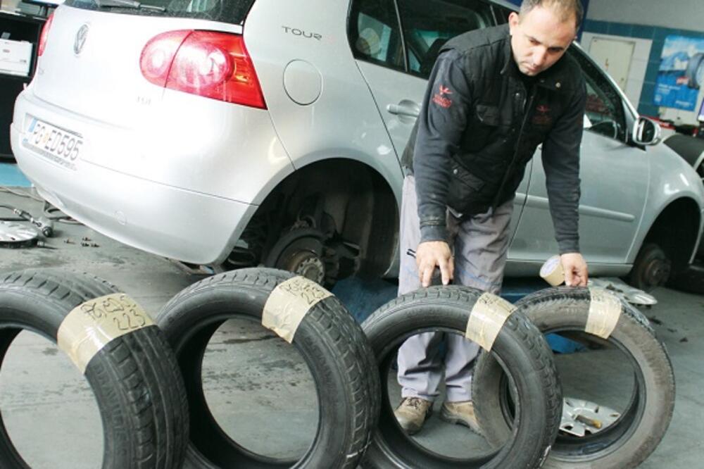 gume, skladištenje, Foto: Saša Marković