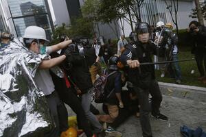 Lideri studenata u Hong Kongu počeli štrajk glađu: "Spremni da...