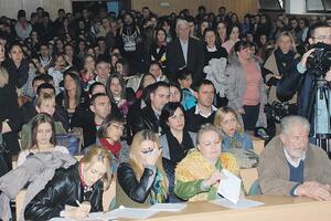 Rektorka sjutra oči u oči sa studentima