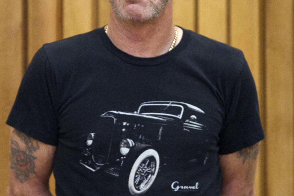 fil rud ac/dc, Foto: Beta