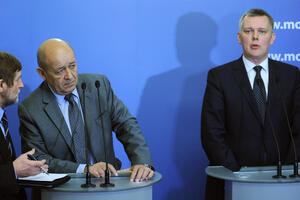 I Francuska šalje u Poljsku tenkove na vojne vježbe