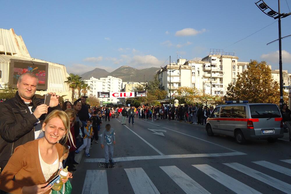 Bar ulična trka, Foto: Radomir Petrić