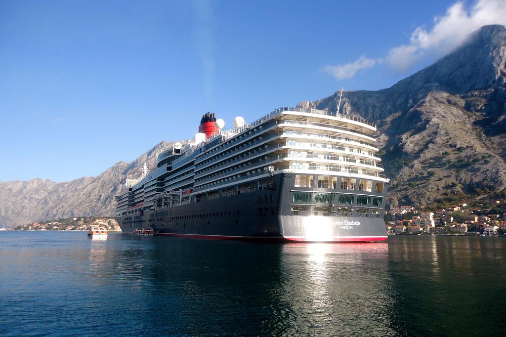 Kruzer Queen Elizabeth, Foto: Siniša Luković