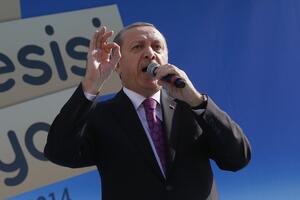 Erdogan: Žene i muškarci ne mogu biti tretirani jednako