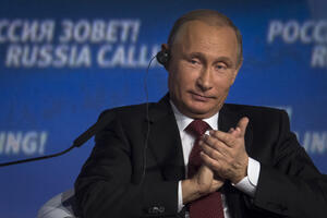 Putin: Vještačko smanjenje cijena nafte pogodiće i one koji ga...