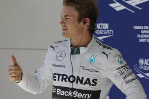 Rozbergu pol pozicija na posljednjoj trci sezone, Red Bul kreće sa...