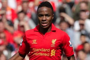 Sterling spreman na dugogodišnju vJernost Liverpulu