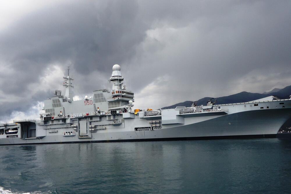 nosač aviona, Foto: Siniša Luković