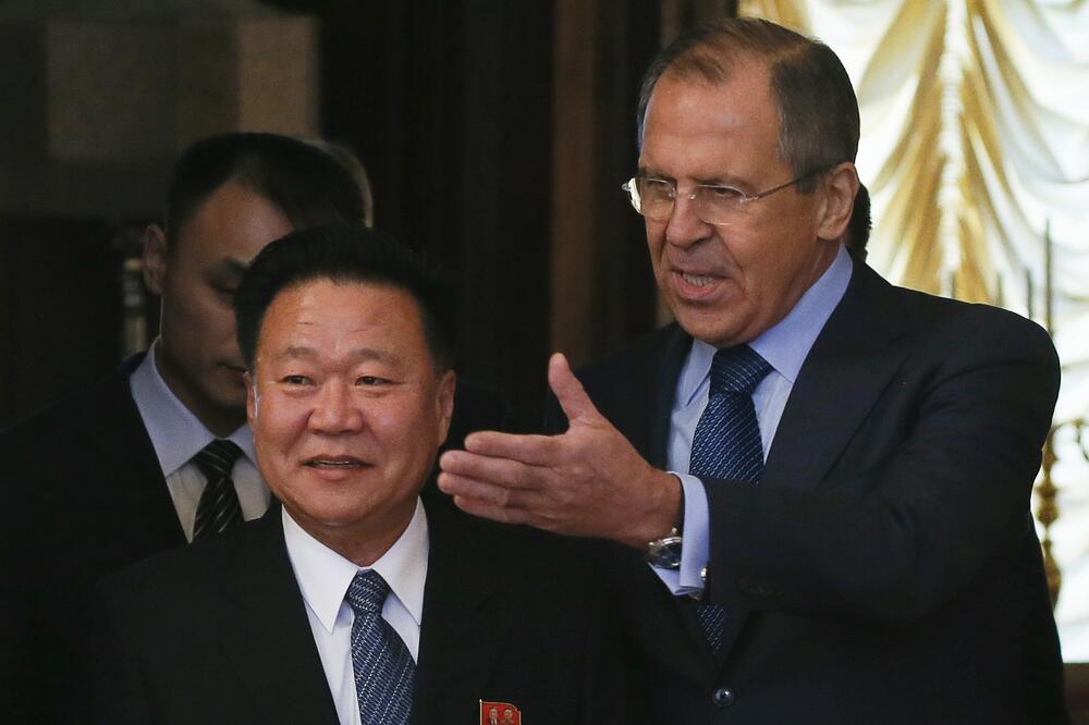 Čoe Rjong Hae, Sergej Lavrov, Foto: Reuters