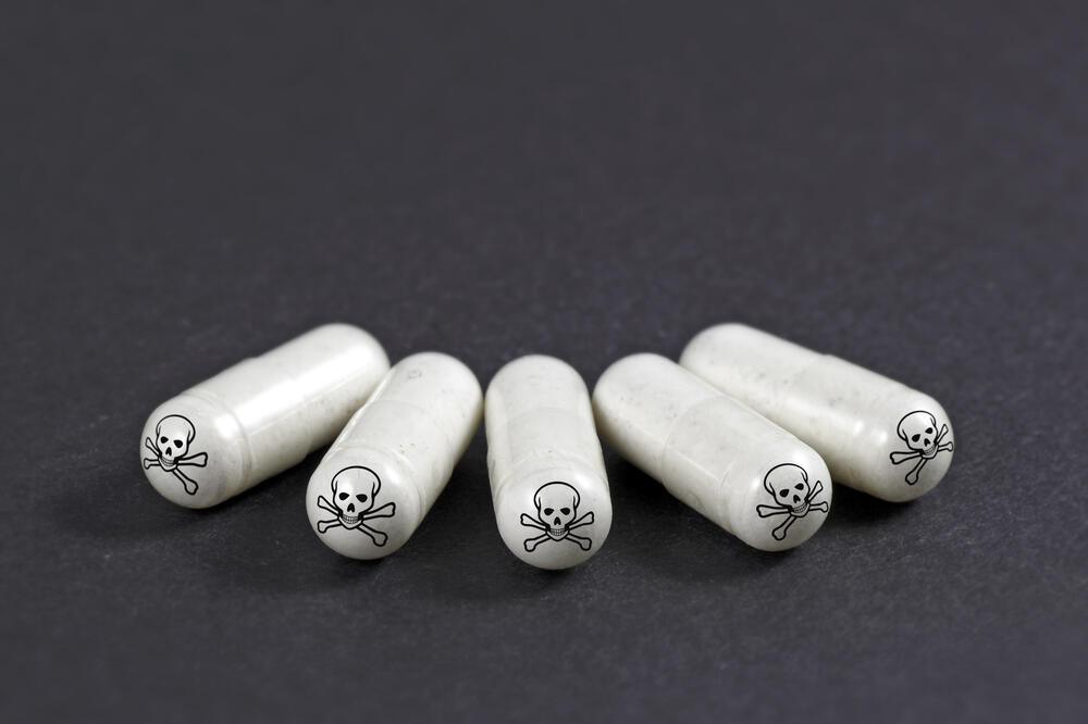 Tablete, otrov, Foto: Shutterstock