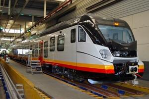 Kamenovan voz na relaciji Podgorica - Nikšić