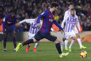 Mesi pogodio i promašio penal, Barselona odgovorila na pobjedu...