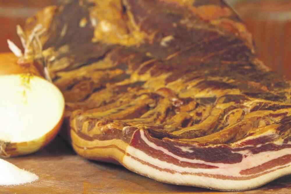slanina, Foto: Shutterstock.com