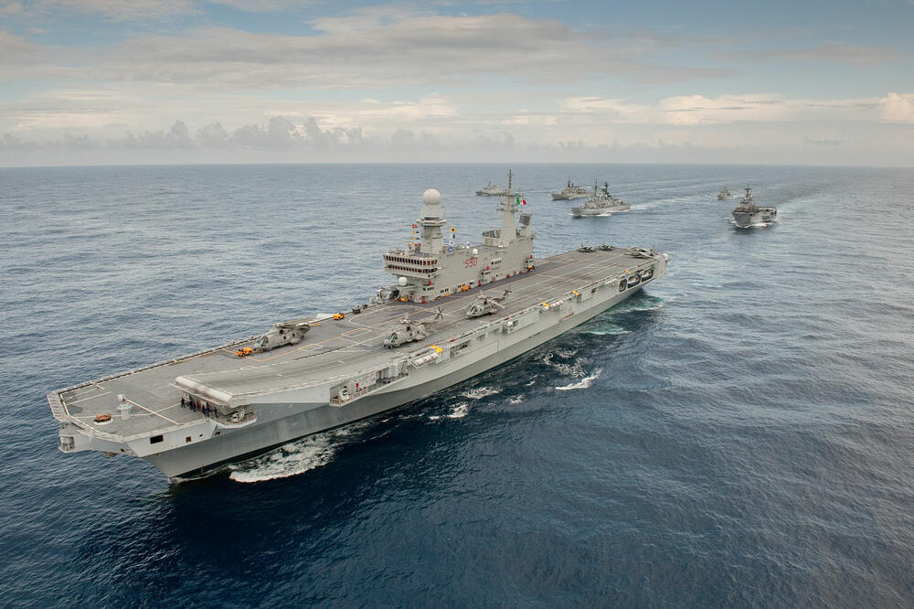 Cavour, Foto: Militaryphotos.net