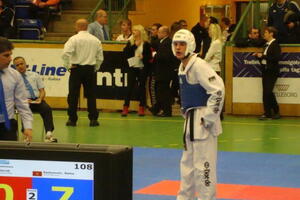 Radunović eliminisan u prvom kolu