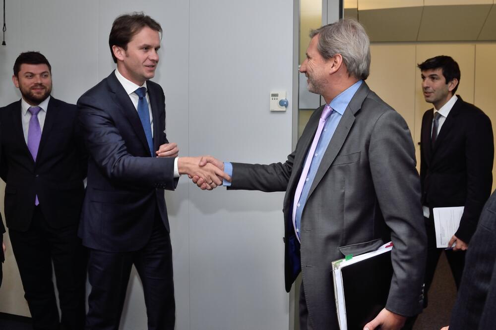 Raško Konjević, Johanes Han, Foto: MUP Crne Gore