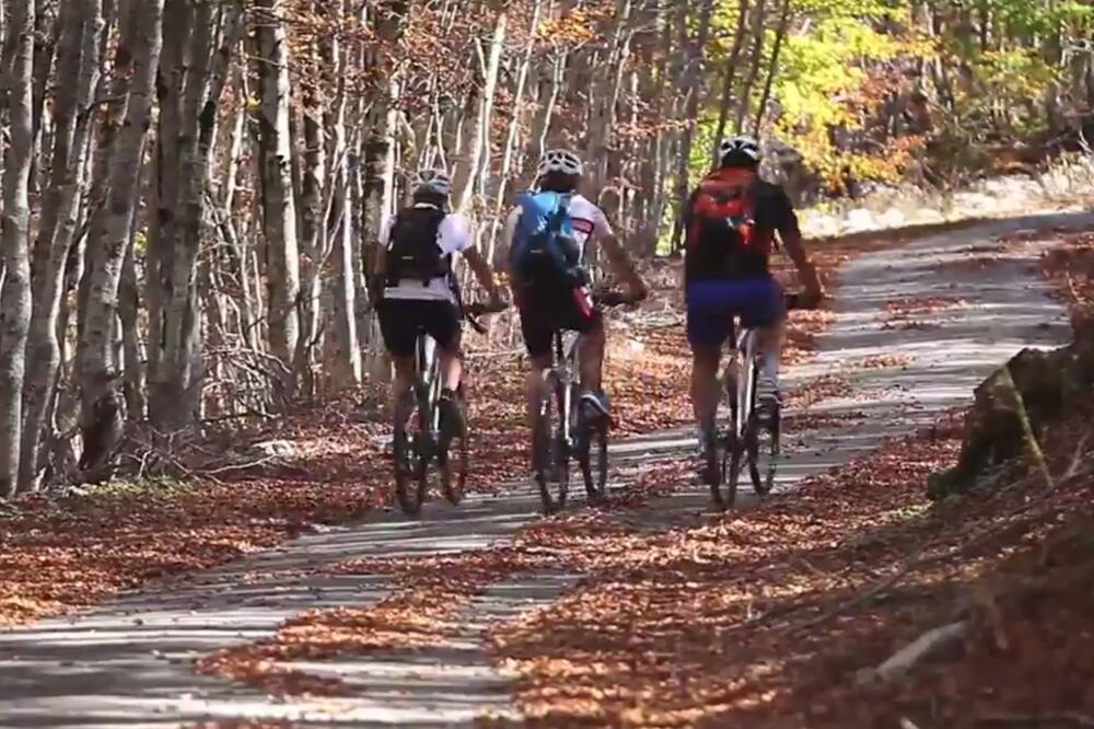 Riders.me, MBT i kajakanje NP Lovćen do Luštice, Foto: Screenshot (YouTube)