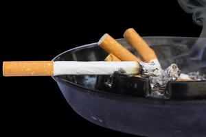 U Crnoj Gori svaka treća osoba puši, sve više djece pušača